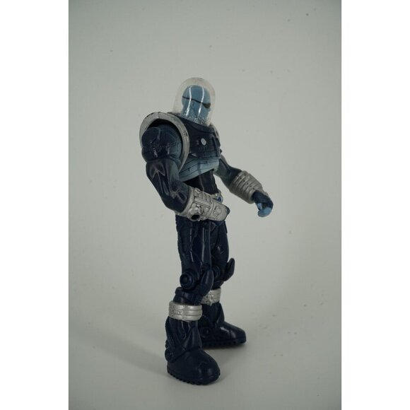 DC Universe Super Heroes S3 Select Sculpt Mr. Freeze - Item #174 - Picture 3 of 7